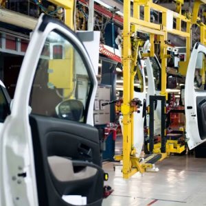 La producción de automóviles en México se incrementó un 13.54% en los primeros tres trimestres de 20